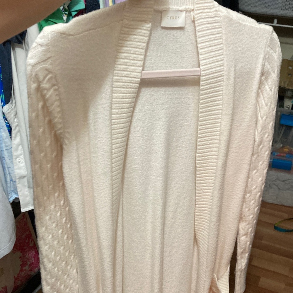 Cyrus Women's ivory Cardigan Sweater